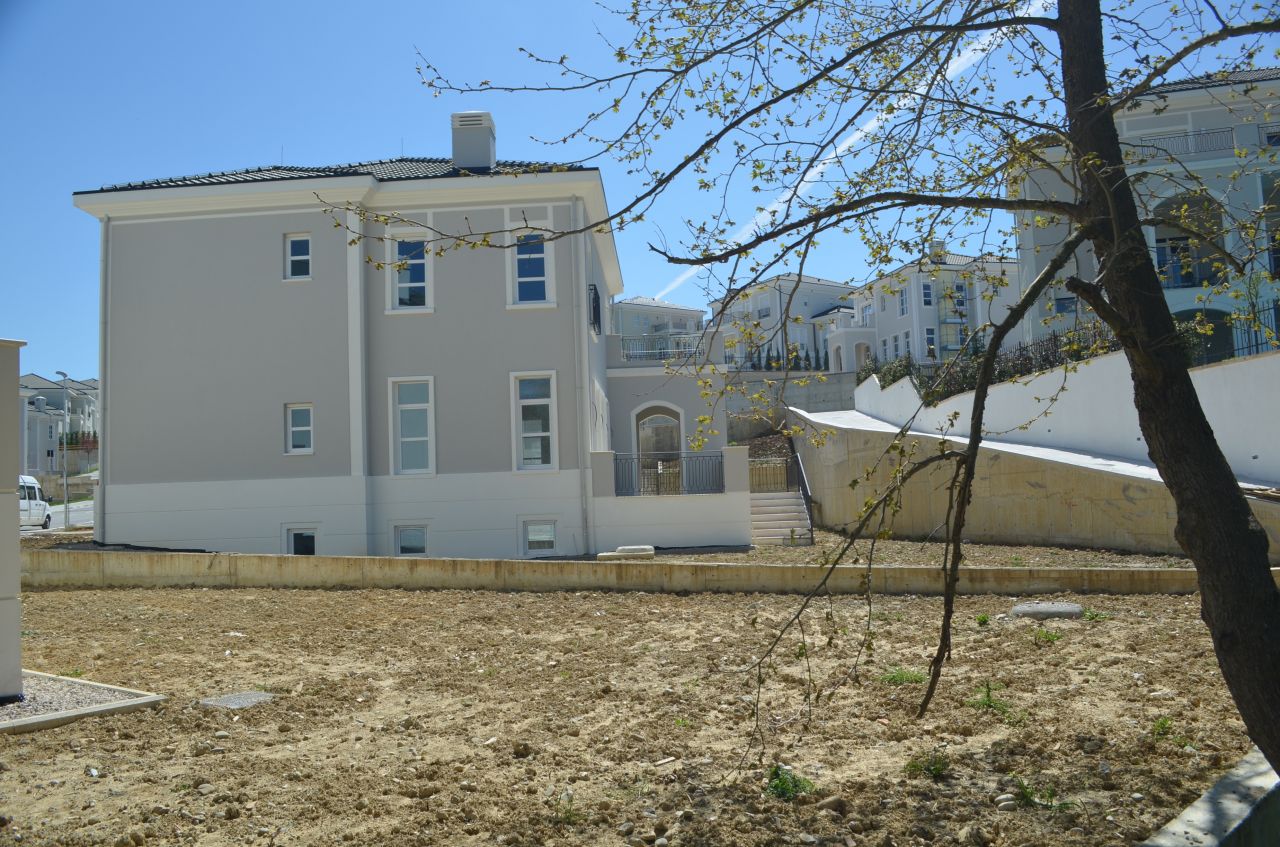 Villa for Sale in Tirana
